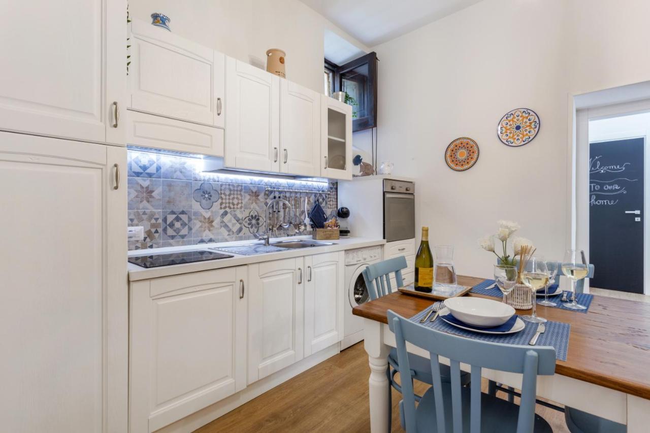 Casa Nagale- Una Suite Di Charme Nel Cuore Di Ortigia A 50 Mt Dal Mare Syrakuzy Zewnętrze zdjęcie